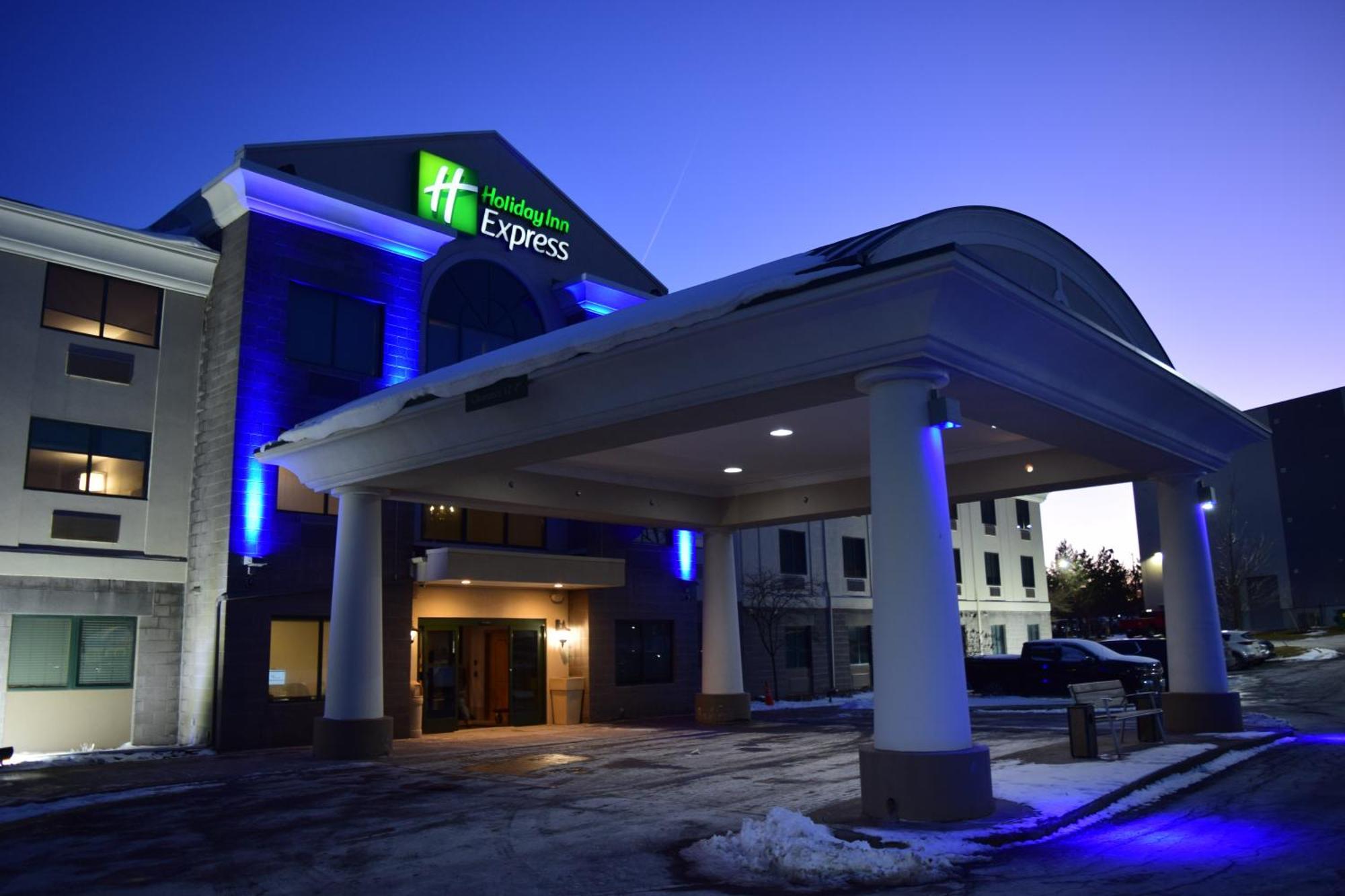 Holiday Inn Express Syracuse Airport By Ihg North Syracuse Eksteriør bilde